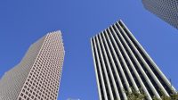 skyscrapers-2870078_960_720.jpg